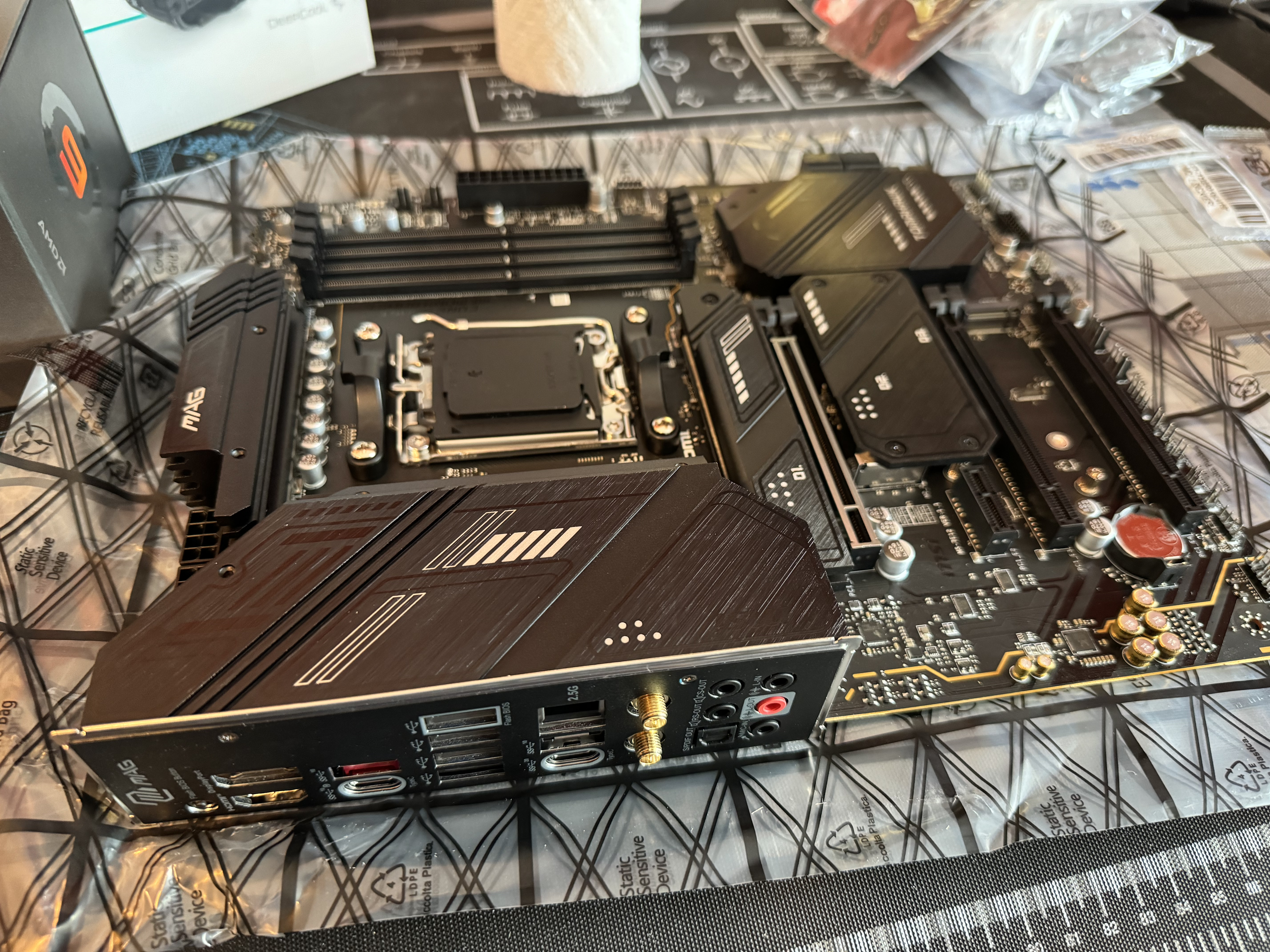 The motherboard, in all its glory.